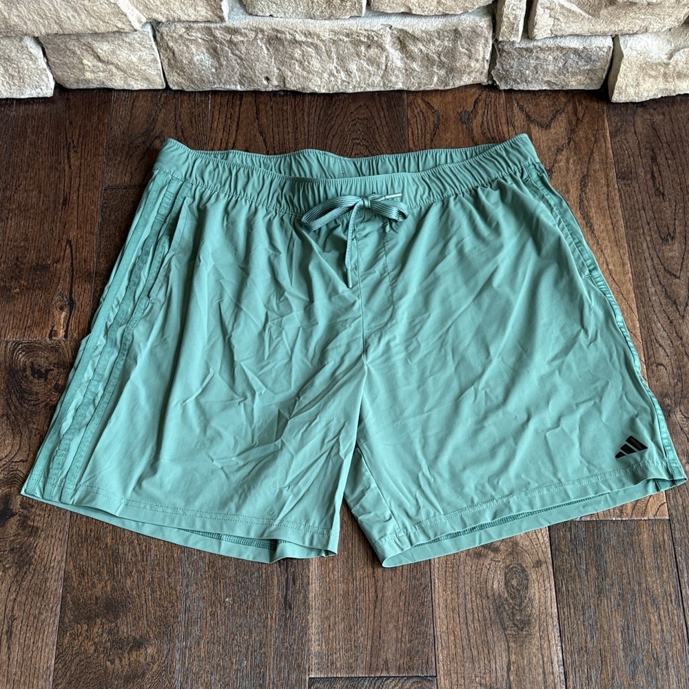Men’s size XL Adidas shorts